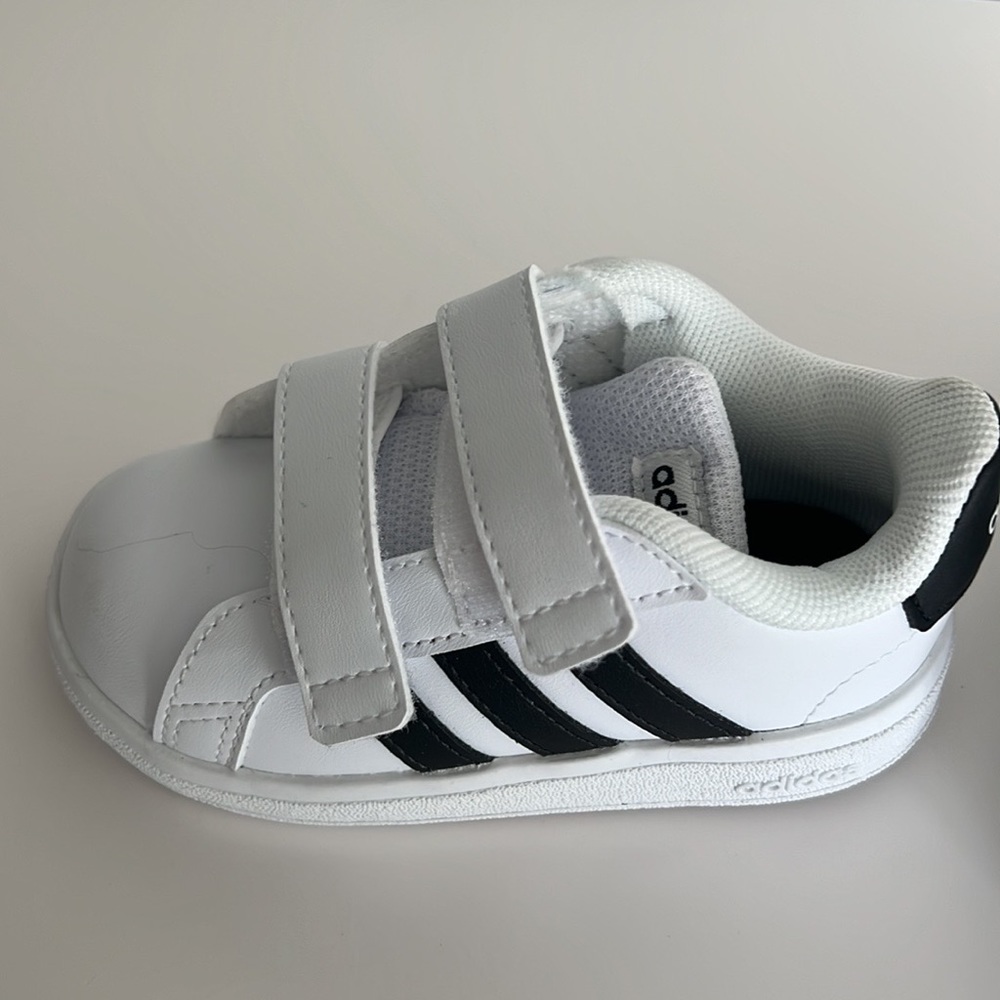 adidas Kids Grand Court 2.0 Tenni 6 Toddler , Ftwr White/Core Black/Core Black
